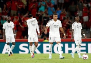 Real Madrid bị cầm hòa ngày mở màn La Liga: Chỉ mạnh trên giấy, thủ dở công chưa sắc